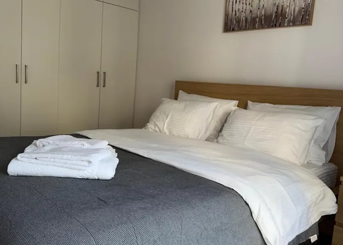 Piraeus 2 Bedrooms Apartment